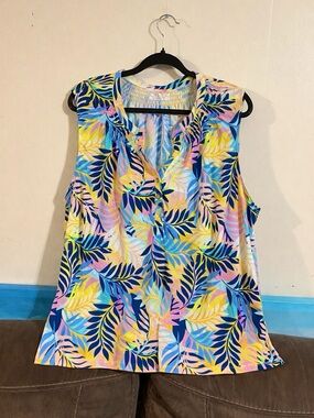 New Stella Parker Top Size 3X